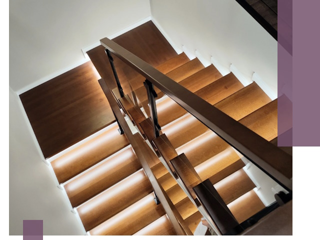 Изготовление П-образных лестниц под ключ в Тамбове