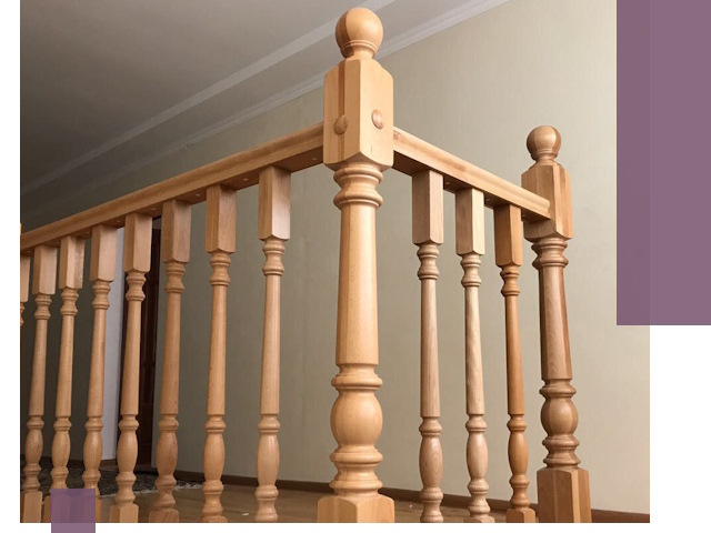 Деревянные перила на заказ в Тамбове: монтаж и изготовление