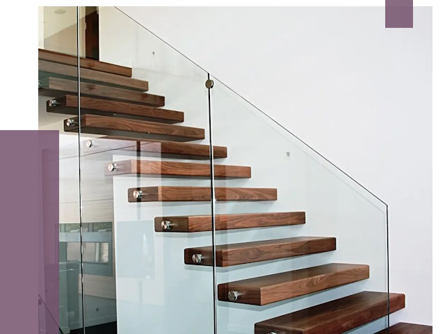 Стеклянные перила для лестницы в Тамбове от 14723 руб.