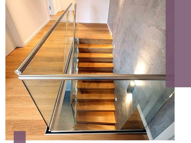 Перила для лестницы в доме — изготовление и монтаж в Тамбове