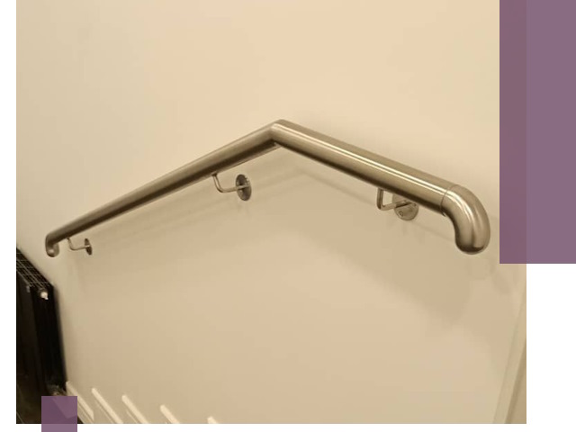 Изготовление пристенных поручней в Тамбове под ключ за сроки